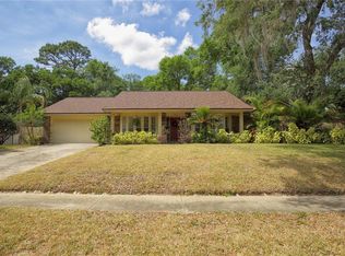 933 Larson Dr, Altamonte Springs, FL 32714