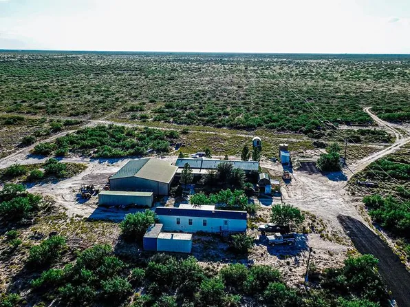 9601 S Stockton Ave, Monahans, TX 79756