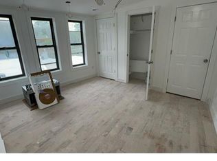 1322 Commerce Ave #2FT, Bronx, NY 10461