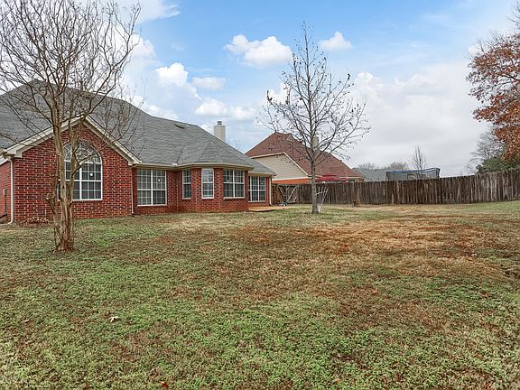 3rd image of 5816 Eagleston Dr