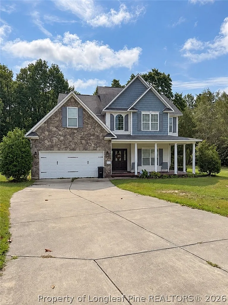 3 bed, 2.5 bath, 2167 sqft, $2,000 — Photo 1