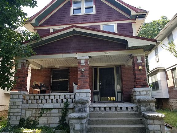 2nd image of 2827 E 8th St