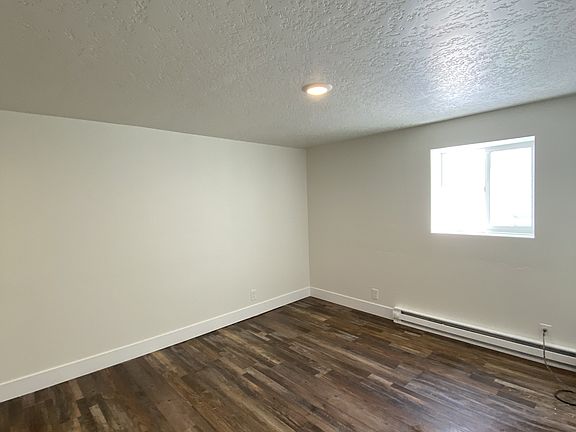3rd image of 540 Jefferson St #14