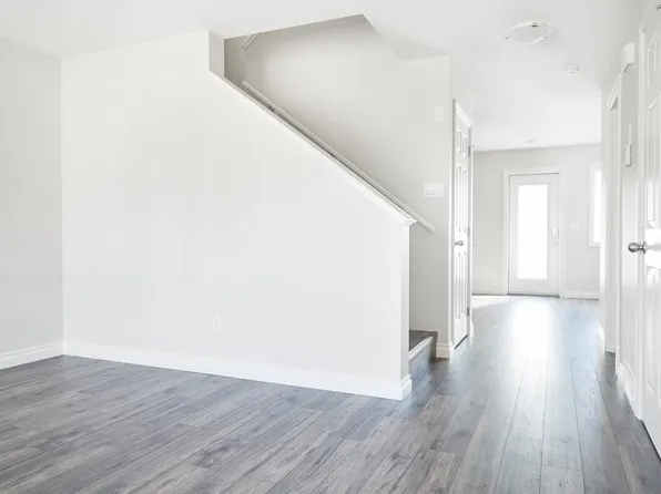 5030B-5015 Cessna Way #5034, Regina, SK S4W 0J1