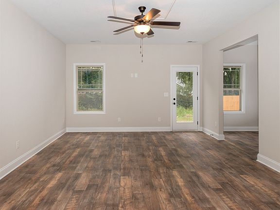 Beautiful Family Room!