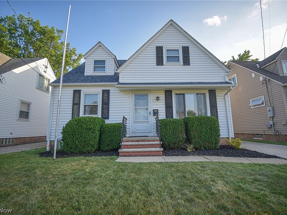 1st image of 18400 Rockland Ave