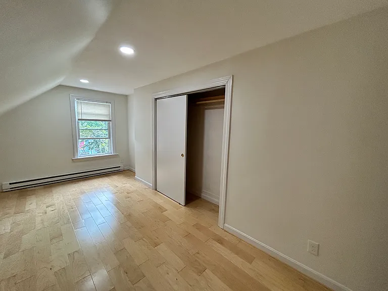 129B Brown St #129B — Photo 17