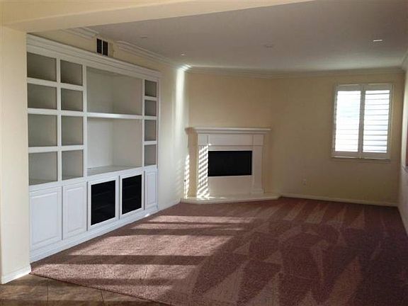 4th image of 29935 Mickelson Way