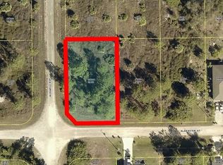 515 Alabaster St, Lehigh Acres, FL 33974
