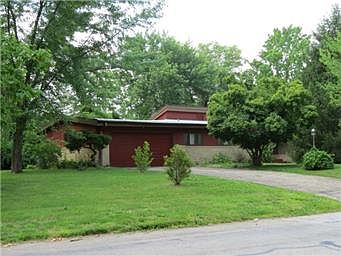1st image of 1221 Vilas St