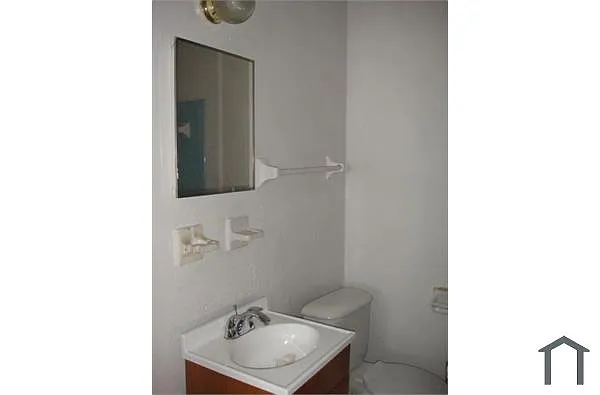 Building Photo - 3224 Rayford St