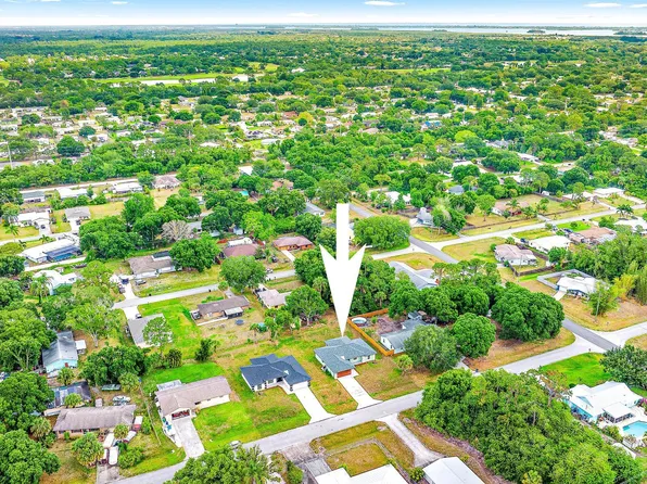 6906 Brookline Avenue, Fort Pierce, FL 34951