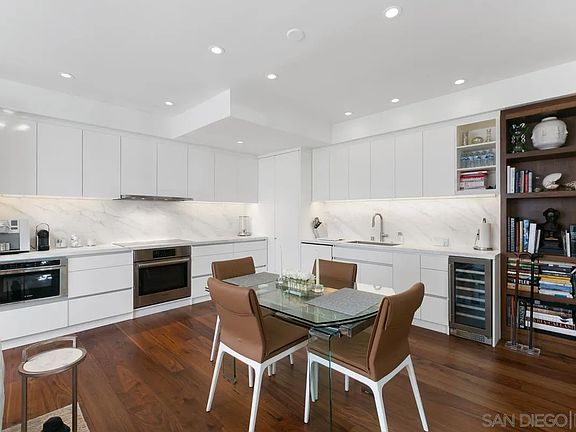 4th image of 7715 Eads Ave