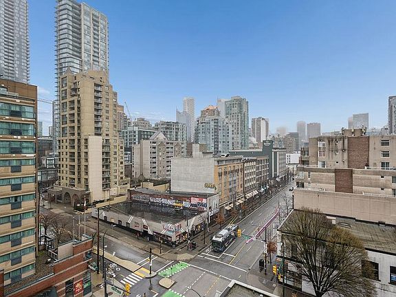 4th image of 1325 Rolston St #902