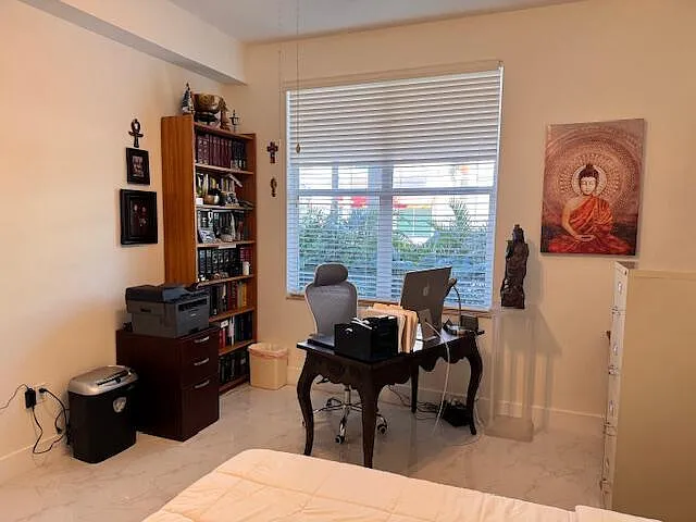 804 E Windward Way #103 — Photo 18