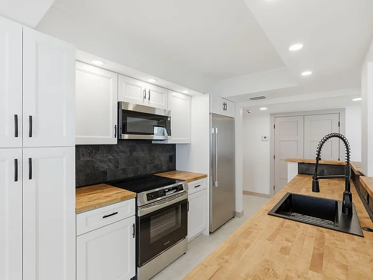 5460 N Ocean Dr #6A — Photo 35