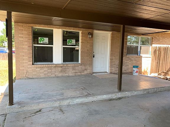 2nd image of 3922 Melody Ln