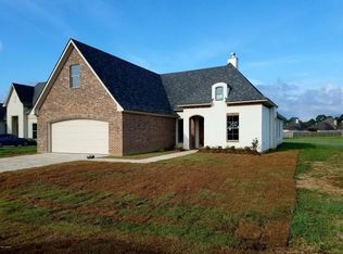 200 Timber Bark Rd, Lafayette, LA 70508