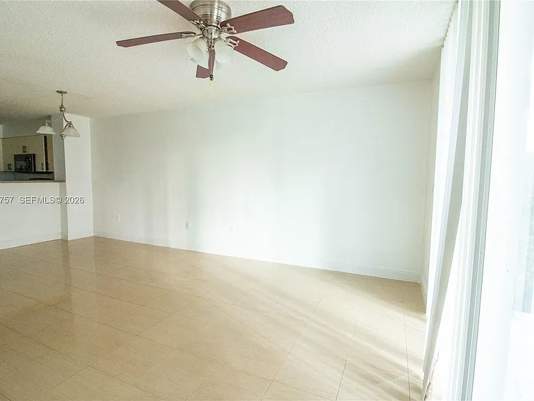 4500 NW 107th Ave #1089 — Photo 6