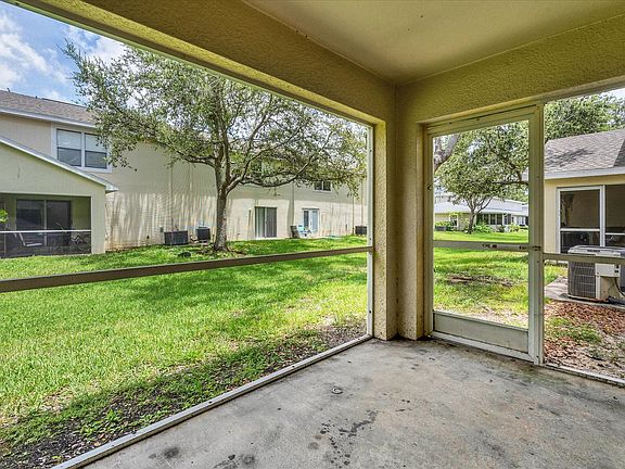 3rd image of 5257 Leeds Rd #1