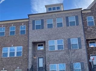 2228 Fern Park Dr, Chamblee, GA 30341