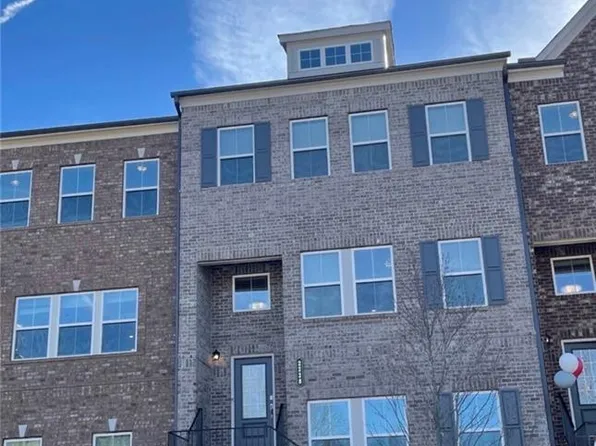 2228 Fern Park Dr, Chamblee, GA 30341