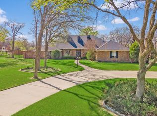 568 Wolf Run Rd, Bartonville, TX 76226