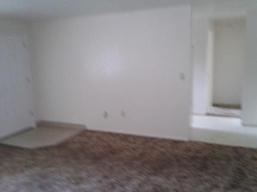 3rd image of 410 Lori Ln APT 01