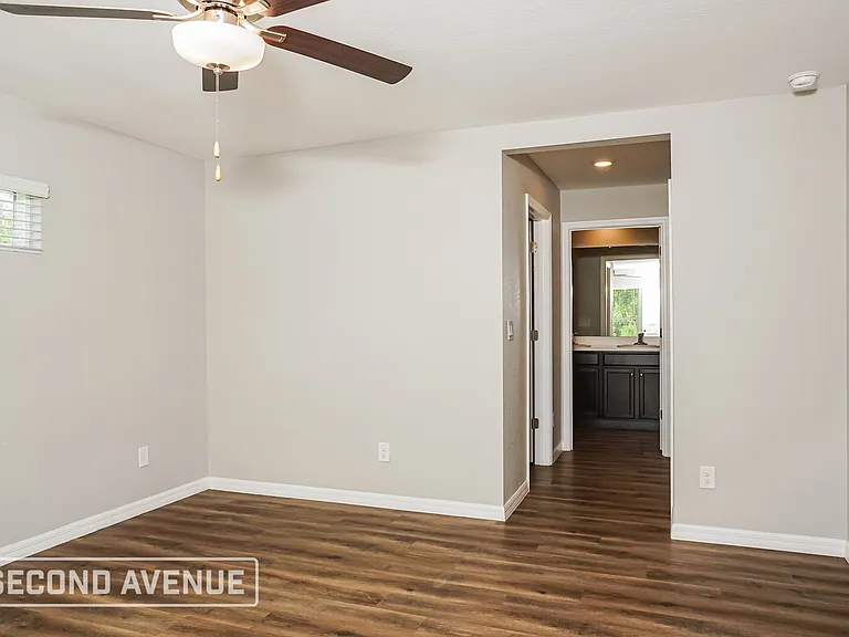17424 Poston Ave — Photo 11