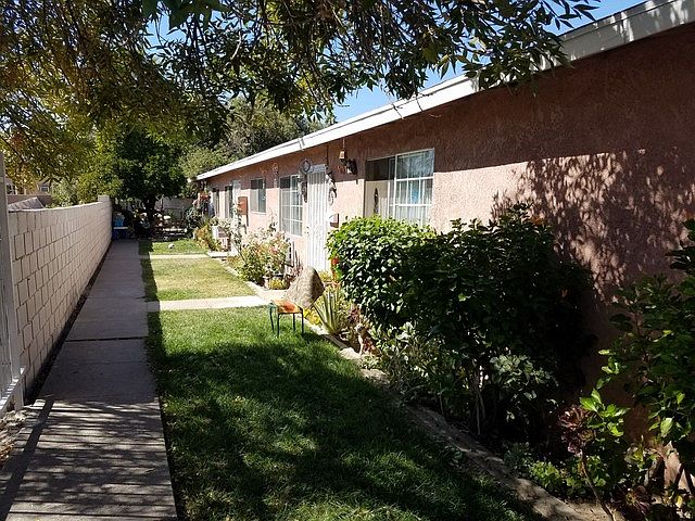2nd image of 648 N Crescent Ave