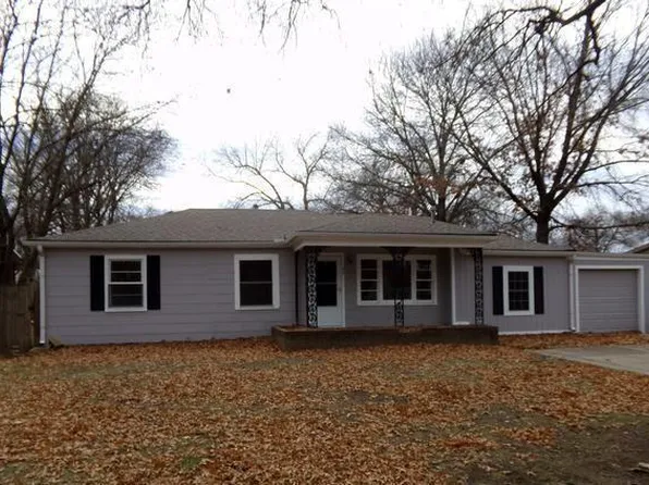 508 Waverly Way, Coffeyville, KS 67337