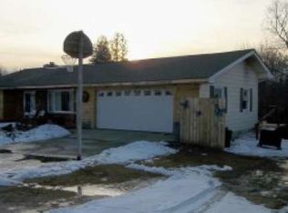 13352 Hubbard Lake Rd, Hubbard Lake, MI 49747