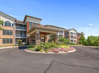 500 Greenhaven Dr #306, Burnsville, MN 55337