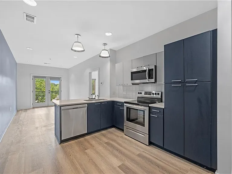512 Flat Shoals Ave SE #206 — Photo 2