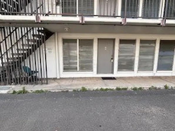 2501 Coyne St APT 202, Honolulu, HI 96826