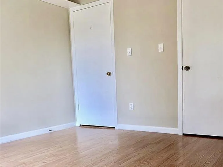 6327 Lynkat Ln — Photo 15