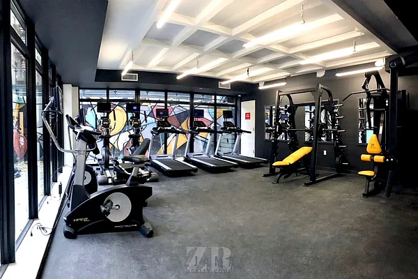 Rented by Zjama Realty Corp | media 43