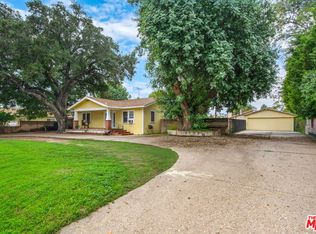 7231 Vanalden Ave, Reseda, CA 91335