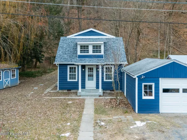 148 Esopus Creek Road, Saugerties, NY 12477