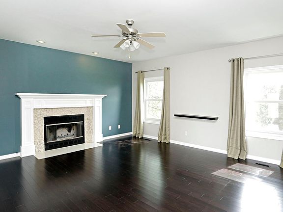 2nd image of 230 River Run Dr