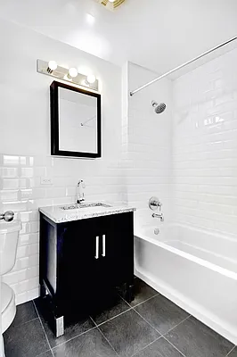 Rented by Nest Seekers International | media 7