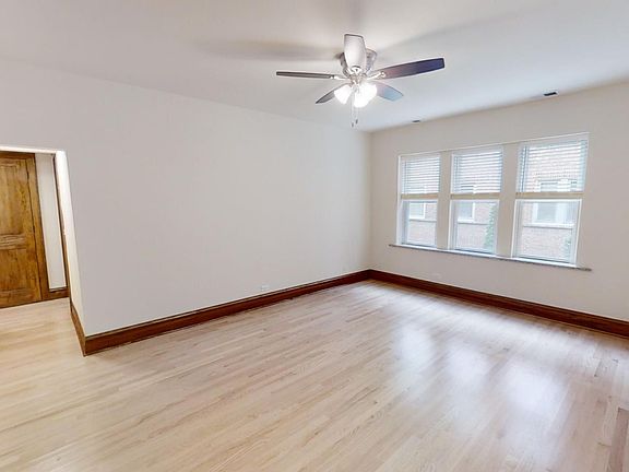 5th image of 4903 N Whipple St APT 2W