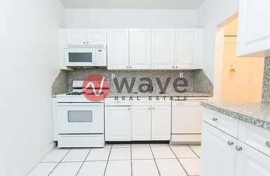 Rented by Wave Real Estate Group