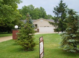 4291 Erhart Rd, Medina, OH 44256