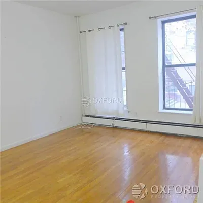 Rented by Oxford Property Group | media 9