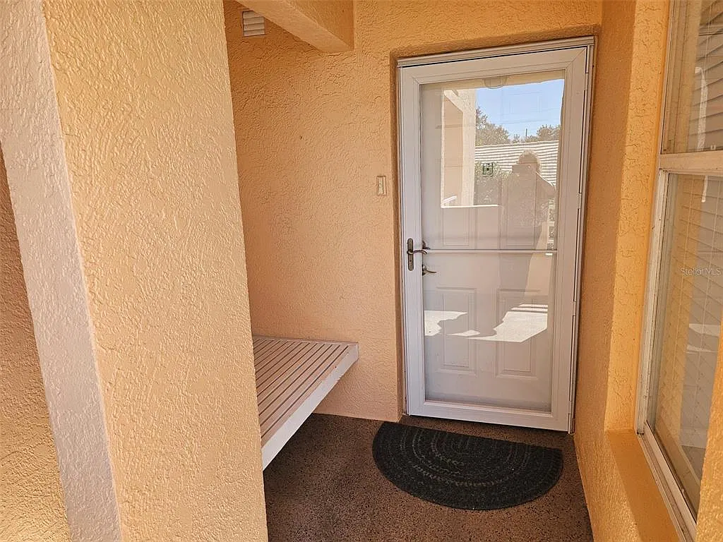 1 bed, 2.0 bath, 1106 sqft, $2,300 — Photo 3