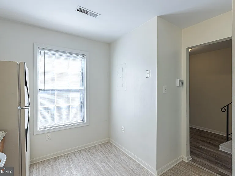 929 S Rolfe St #2 — Photo 12