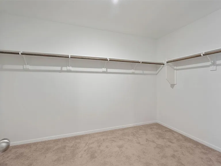 229 Seven Pines Dr — Photo 9