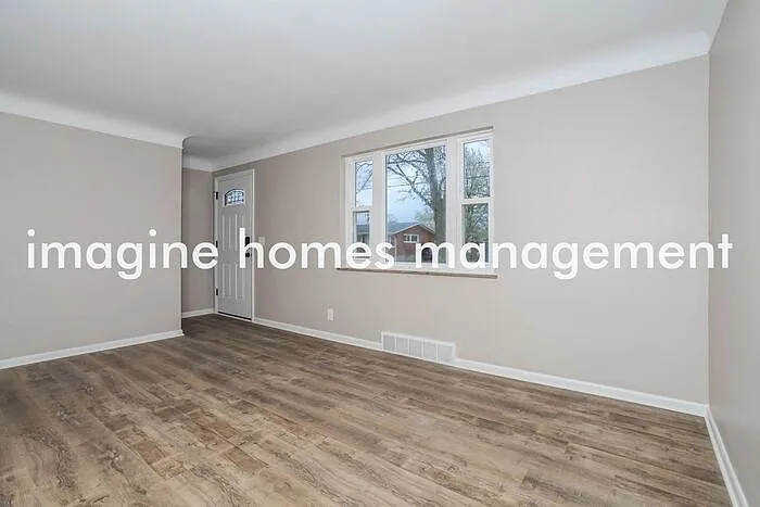 3980 Trebor Dr — Photo 3