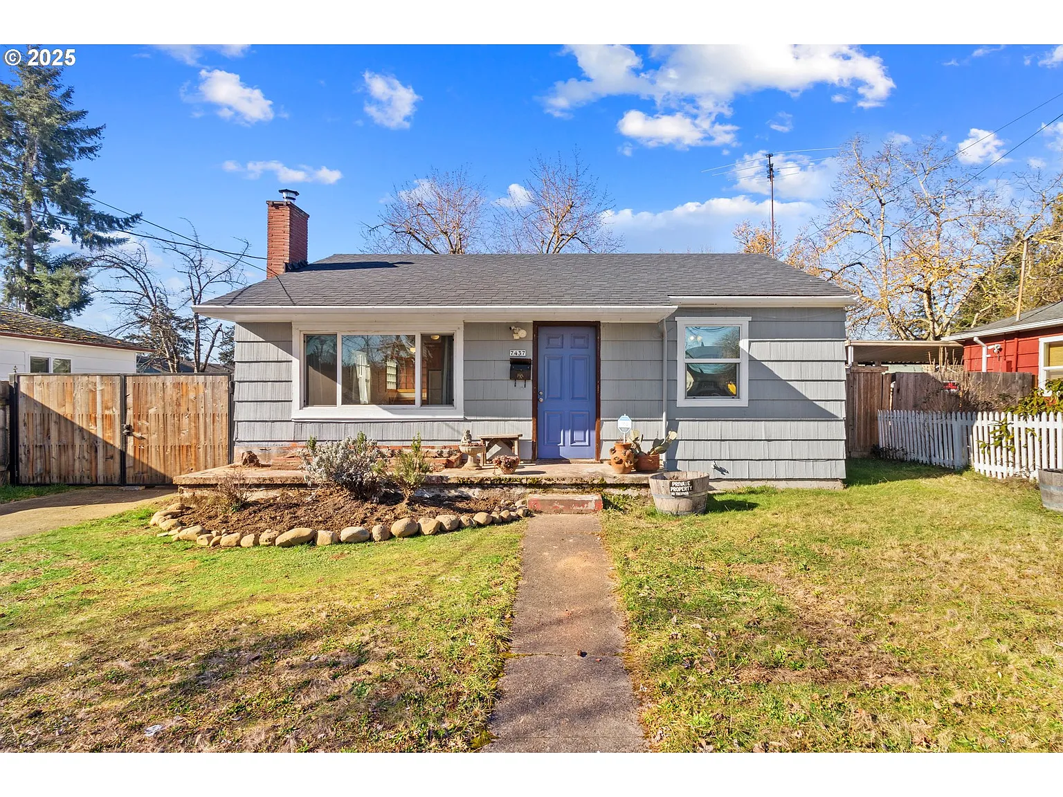 7437 SE 85th Ave photo 1